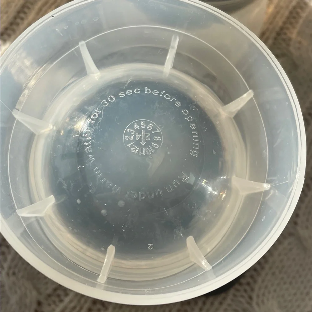 4 Tovolo Clear/Gray plastic/silicon Ice Molds create 2.5” spheres, bar cocktails